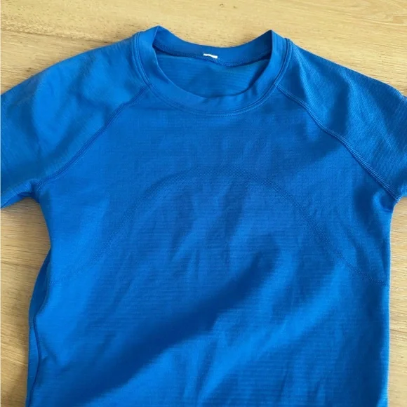 lululemon size 0 - Picture 2 of 2